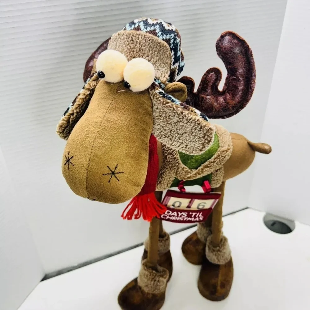 RAZ Imports – 17″ Moose Christmas Display Piece or Christmas Tree Ornament